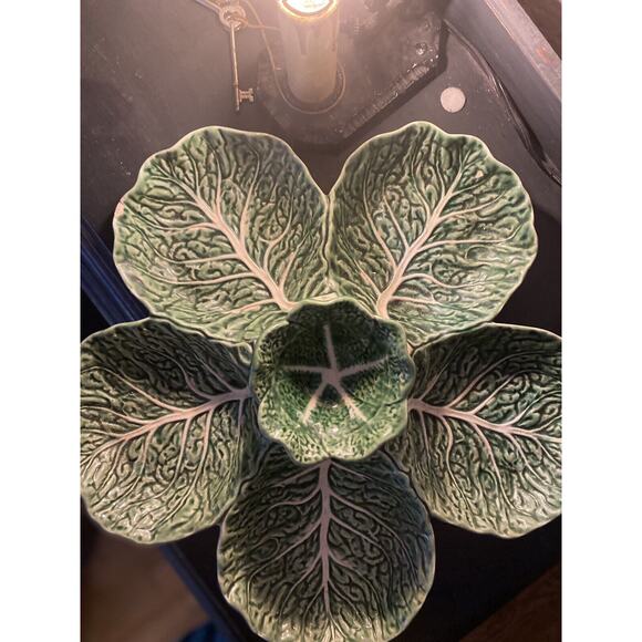 Bordallo Pinheiro Cabbage Green 6 - Part Relish Dish 15" - Picture 2 of 6